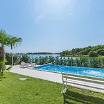 Appartement Vizula By Interhome