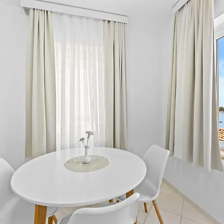 Vizula By Interhome *