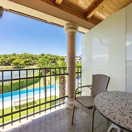 Vizula By Interhome Appartamento Medolino
